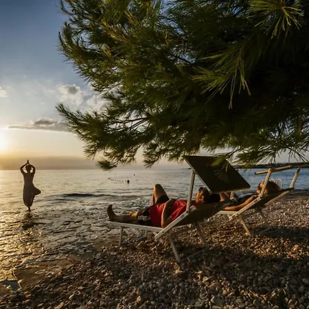 Royal Choice With Pool Apartmán *