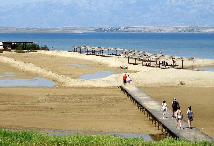 Апартаменты Royal Choice With Pool