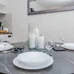 Royal Choice With Pool Apartment Zadar