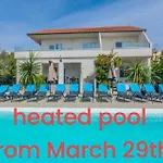 Royal Choice With Pool Daire *