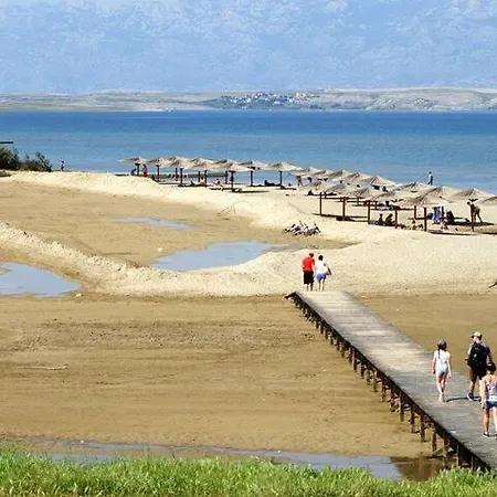 Апартаменти Royal Choice With Pool