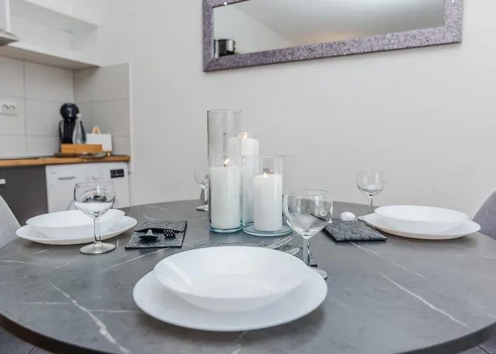 Royal Choice With Pool Apartamento Zadar